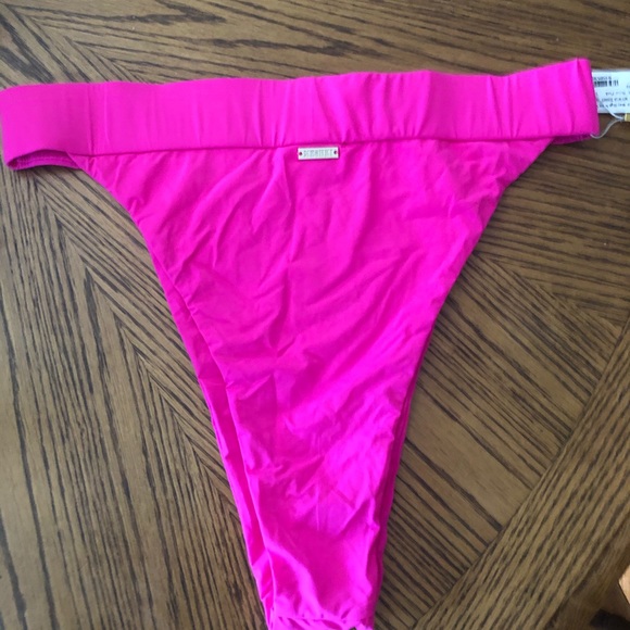 Meshki NWT high cut swim bottoms - Picture 5 of 5